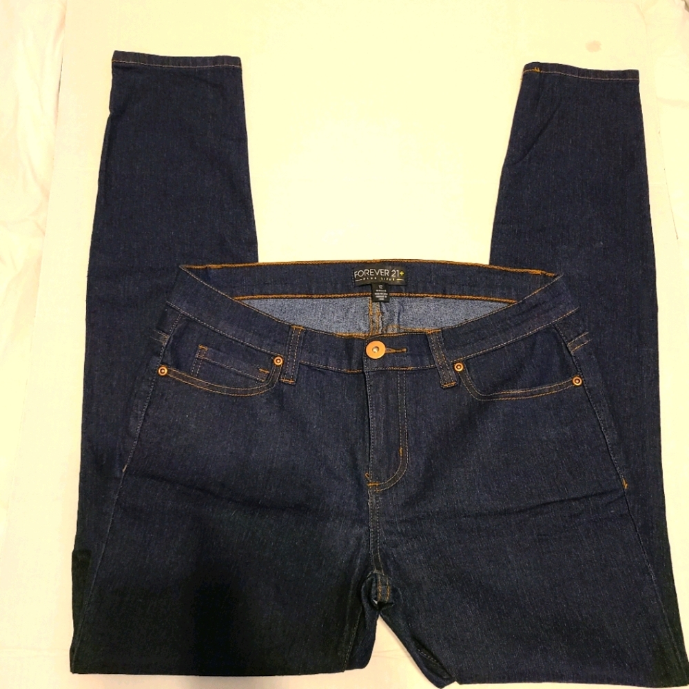 Forever 21 Plus Size Jeans  Size 12